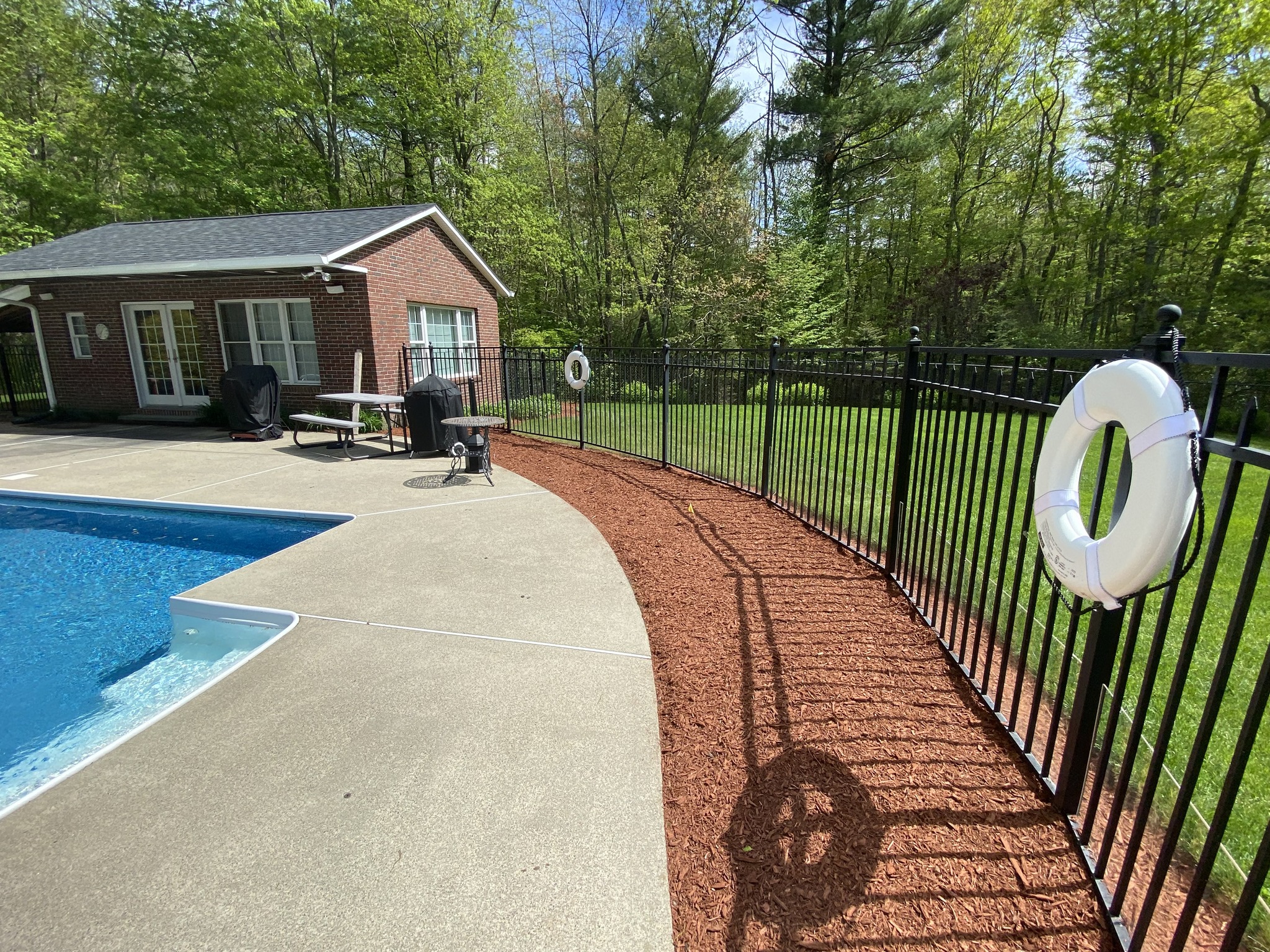 Red Mulch